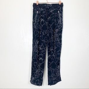 Rag & Bone Harvey silk pants in Floral Print black and white